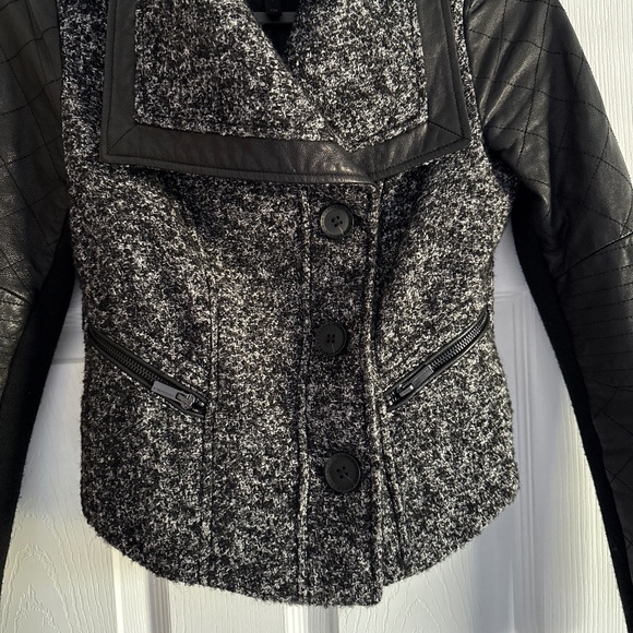 BCBG Maxazria Black/White/ Gray Tweed Quilted Leather combo jacket /coat XXS - Picture 13 of 14